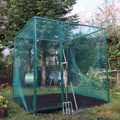 Walk In Fruit Cages – Walk in Fruit Cage (with door) – 2m x 2m x 2m high